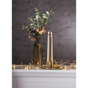 LED Antikljus Flamme Metal 28cm Guld från Star Trading - 2-pack antikljus i plast med en guldskimrande yta och en h&ouml;jd p&aring; 28 cm.