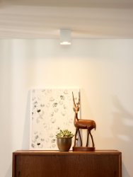 Bodi Vit spotlight från Lucide - Den fyrkantiga monterade spotlighten Bodi fr&aring;n Lucide &auml;r tillverkad helt i aluminium, vilket ger den en h&ouml;gkvalitativ k&auml;nsla och ett elegant utseende.