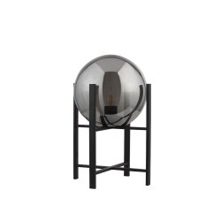 Amsterdam 43cm Svart bordslampa från Searchlight - Amsterdam bordslampa har en matt svart finish och ett fyrbent stativ som h&aring;ller en stor r&ouml;kf&auml;rgad, rundad glaskupa.