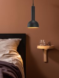 Bainbridge Ø15 Svart från PR Home - Tak/f&ouml;nsterlampa Bainbridge &auml;r en stilren pendel i gjuten metall.