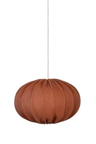 Moon skärm exkl. upphäng Ø45 Rost taklampa från Alde & Lind - Moon &auml;r en rundad taklampsk&auml;rm med metallstomme och textil i en varm rostr&ouml;d f&auml;rg.