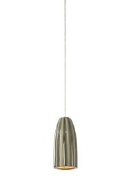 Clay Ø8 Grön fönsterlampa från Markslöjd - Clay passar perfekt i f&ouml;nstret d&auml;r den sprider ett behagligt ljus och blir ett fint blickf&aring;ng b&aring;de t&auml;nd och sl&auml;ckt.
