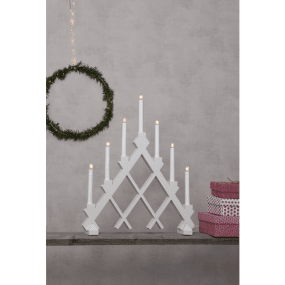 Rut Vit från Star Trading - Vacker vit tr&auml;ljusstake.