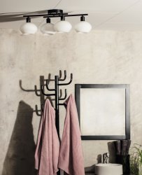 Elba 60cm Svart badrumslampa från Aneta Lighting - Elba plafond &auml;r den perfekta badrumslampan f&ouml;r dig som vill ha en modern touch p&aring; ditt badrum.