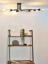 Lester 150cm Svart plafond från Lucide - En elegant lek med linjer p&aring; ditt tak som passar i b&aring;de moderna och rustika rum.