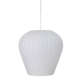 Xela Ø30 Vit taklampa från Light & Living - Xela &auml;r en dekorativ takpendel i en mjuk och organisk form, kl&auml;dd i vit f&auml;rg.