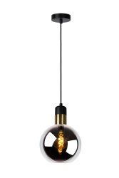 Julius Ø20 Rökfärgad taklampa från Lucide - Kombinationen av glas och metall ger Julius en tidl&ouml;s design och ger dina g&auml;ster en anledning att titta upp.