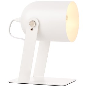 Yan 24cm Vit bordslampa från Brilliant - Den &auml;r utrustad med en praktisk str&ouml;mbrytare p&aring; sladden, och kabeln &auml;r ca 1,5 meter l&aring;ng.