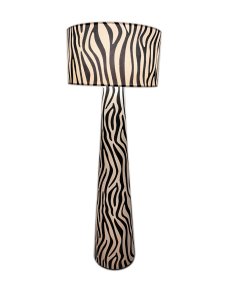 Zany Svart/Vit från By Rydéns - Med sin gener&ouml;sa sk&auml;rm p&aring; 50 cm i diameter och sitt grafiska djurm&ouml;nster &auml;r Zany Zebra perfekt f&ouml;r dig som vill addera personlighet och attityd till hemmet.