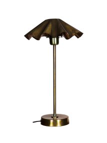 Aira 46cm Mässing bordslampa från PR Home - En uttrycksfull lampa som passar lika bra p&aring; nattduksbordet som p&aring; ett sidobord eller i f&ouml;nstret.