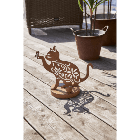 Oxicat Rost solcellslampa från Star Trading - Oxicat &auml;r en dekorativ solcellsbelysning i metall med rostfinish som ger ett varmt och rustikt uttryck.