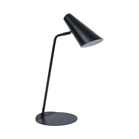 Noa 54cm Svart skrivbordslampa från Dyberg Larsen - Serien utm&auml;rker sig med en platt bas och en justerbar lampsk&auml;rm.