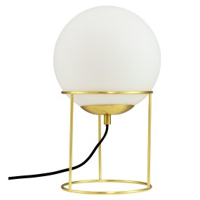 Madrid 34cm Mässing bordslampa från Dyberg Larsen - Den minimalistiska designen passar perfekt i b&aring;de moderna och klassiska inredningar och skapar ett mjukt och behagligt ljus som sprider en varm atmosf&auml;r i rummet.