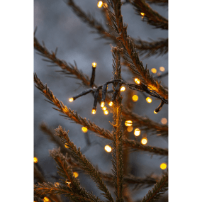 Ljusslinga Golden Warm White 24m Svart från Star Trading - Ljusslinga med 1200st LED lampor med vackert gyllene ljussken.