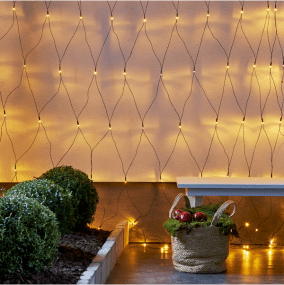 Ljusnät Golden Warm White 3m Svart från Star Trading - N&auml;tslinga med 200 LED lampor med vackert gyllene ljussken.