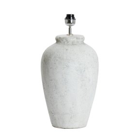 Vesevius 55cm Ljusgrå från Light & Living - Denna gedigna lampfot i keramik har en vacker ljusgr&aring; finish och en mjukt rundad form som skapar ett harmoniskt och elegant uttryck.