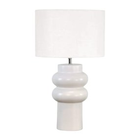 Anelli 56cm Vit bordslampa från Nordic Lighting - Perfekt f&ouml;r att skapa en varm och inbjudande atmosf&auml;r i b&aring;de vardagsrum och sovrum.