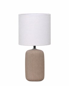 Palizzo 33cm Brun bordslampa från Nordic Lighting - Lampfoten har en matt, sandliknande finish i en varm brun ton och en r&auml;fflad struktur som ger lampan ett mjukt och dekorativt uttryck.
