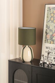 Rippel 40cm Grön bordslampa från Nordic Lighting - Rippel &auml;r en elegant bordslampa med ett harmoniskt och genomt&auml;nkt f&auml;rgspel.