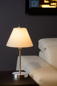 Touch 42cm Krom bordslampa från Lucide - T&auml;nd lampan genom att r&ouml;ra vid foten med fingret och tryck igen f&ouml;r att dimra ljuset stegvis till den niv&aring; du vill ha.