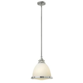 Amelia Ø32 Krom taklampa från Elstead Lighting - Amelia har en klassisk pendeldesign som f&ouml;rnyar vintage-detaljer med ett gjutet glasf&auml;ste, en gjuten metallram samt framtr&auml;dande g&aring;ngj&auml;rn och sp&auml;nnen.