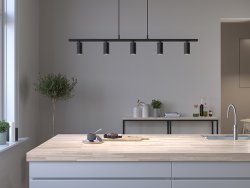 Lucy 115cm Mattsvart taklampa från Belid - 