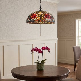 Larissa Ø38 Flerfärgad från Elstead Lighting - Larissa &auml;r en dekorativ takpendel i klassisk Tiffany-stil, tillverkad av st&aring;l med en vacker finish i vintagebrons.