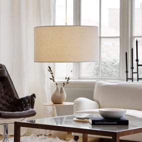 Soft Ø60 Vit/sand från Belid - Soft pendel är en stilren lampa med en mjukt rundad form som skapar ett varmt och behagligt ljus.