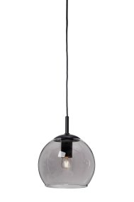 Capella Ø15 Rökfärgad fönsterlampa från Cottex - Capella f&ouml;nsterlampa i svart metall med r&ouml;kf&auml;rgad glasglob, &auml;r perfekt f&ouml;r att skapa en st&auml;mningsfull belysning i f&ouml;nstret.