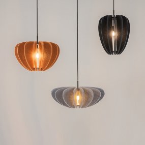 Cambio Ø58 Grå från Maytoni - Serien finns i flera f&auml;rger och former och kan h&auml;ngas i h&ouml;ga rum tack vare den 3 meter l&aring;nga kabeln &ndash; perfekt f&ouml;r kreativa ljusinstallationer som speglar st&auml;mningen i rummet.