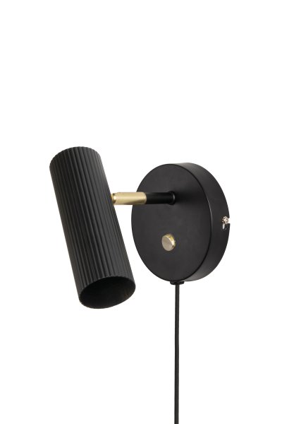 Hubble Svart läslampa från Globen Lighting - Hubble &auml;r en modern v&auml;gglampa med tubformad enkel r&auml;fflad sk&auml;rm i metall.