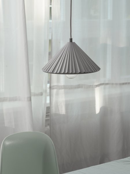 Concrete Pyramid Ø25 Grå taklampa från Ledvance - 