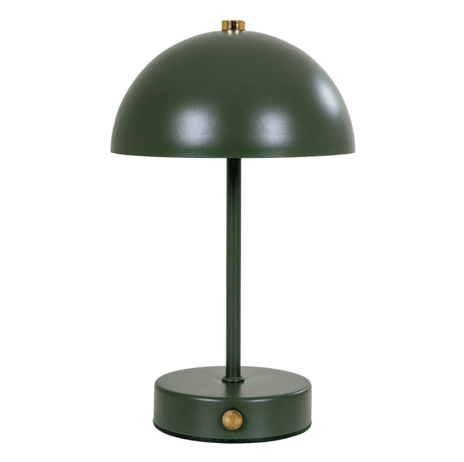Holt LED 25cm Grön portabel från House of Nordic - De klassiska formen i gr&ouml;n metall med detaljer i m&auml;ssing bidrar med en harmonisk atmosf&auml;r till rummet.