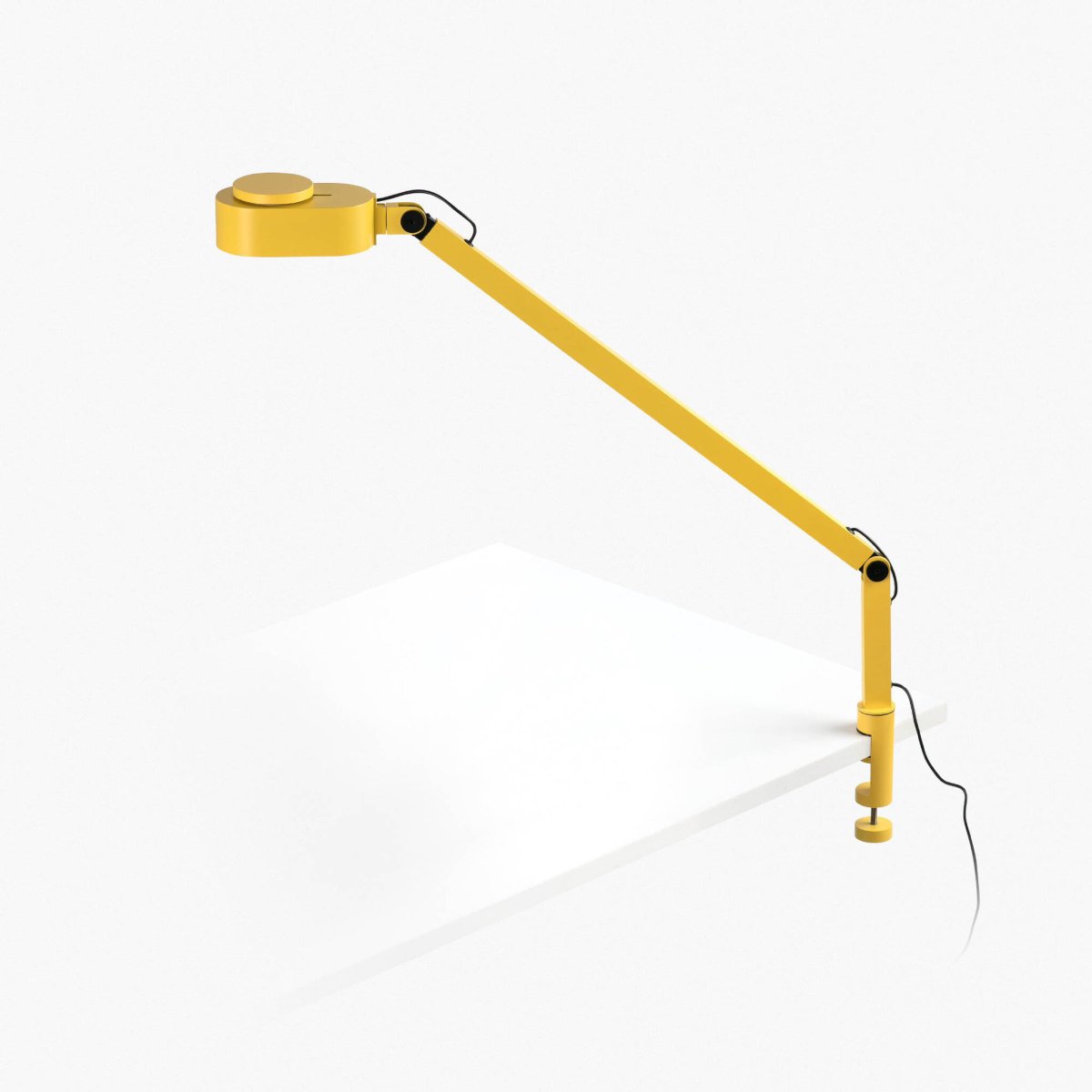 Inviting 86cm Gul klämlampa från Faro Barcelona - Lampans huvud &auml;r justerbart b&aring;de horisontellt och vertikalt, och ljuset &auml;r dimbart.