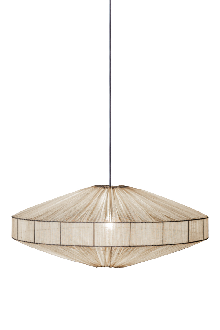 Alba Rand skärm exkl. upphäng Ø58 Brun taklampa från Alde & Lind - Den eleganta randen i tyget ger lampsk&auml;rmen Alba ett sofistikerat och elegant uttryck.
