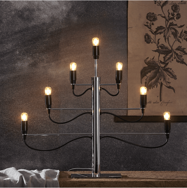 Milano Krom från Star Trading - Stilren och modern ljusstake i kromad metall med svarta detaljer och plats f&ouml;r 7st ljusk&auml;llor.