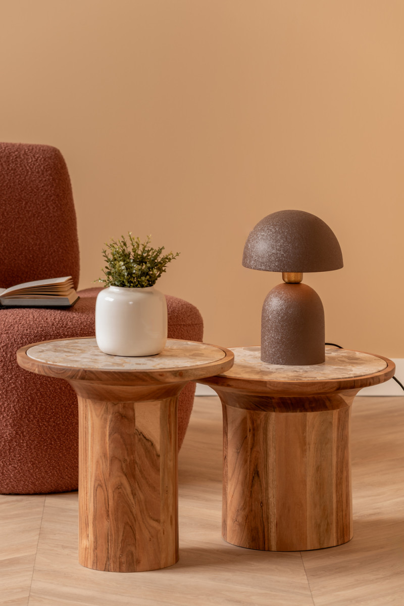 Boaz Mini 30cm Brun bordslampa från Leitmotiv - Boaz bordslampa i metall har en modern och stilren design med en trendig, svampformad silhuett.