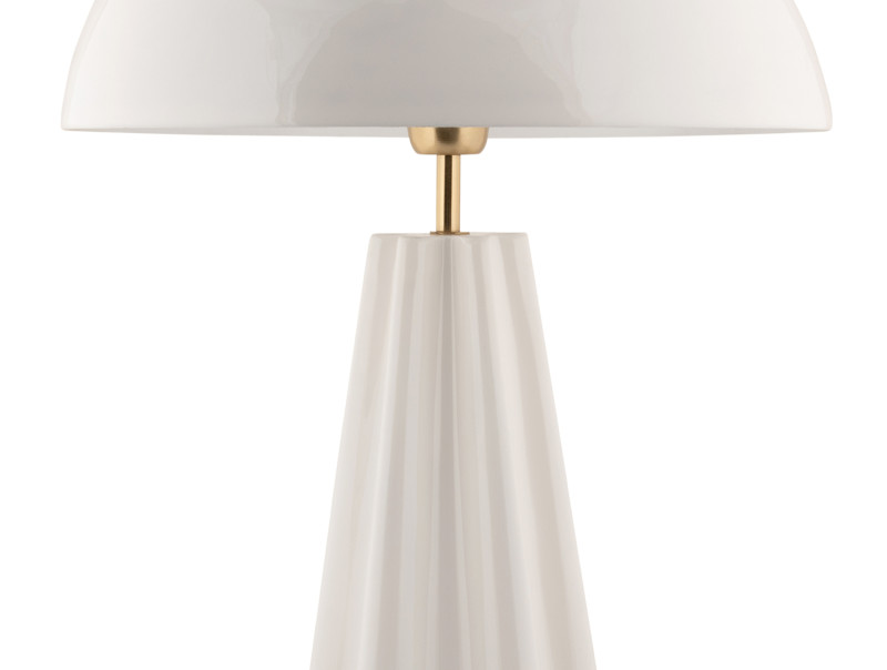 Amplio 55cm Vit bordslampa från Leitmotiv - Den &auml;r tillverkad i metall med en blank vit finish och eleganta m&auml;ssingdetaljer som ger ett sofistikerat uttryck.