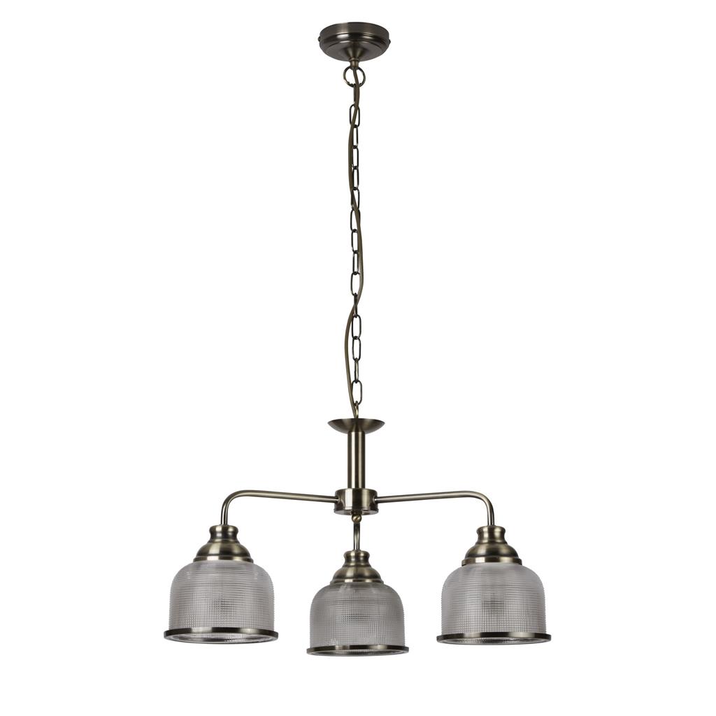 Bistro Ø56 Antikmässing taklampa från Searchlight - Med sina tre ribbade glaskupor i klassisk holophane-stil och antikm&auml;ssingsf&auml;rgade detaljer kombinerar den det b&auml;sta av tradition och nutid.