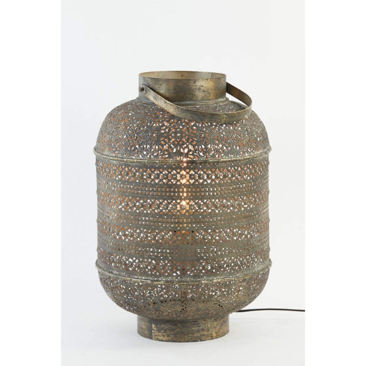 Udupi 45cm Brons bordslampa från Light & Living - Skapa en varm och inbjudande atmosf&auml;r med Udupi, en elegant lampa i brons finish.