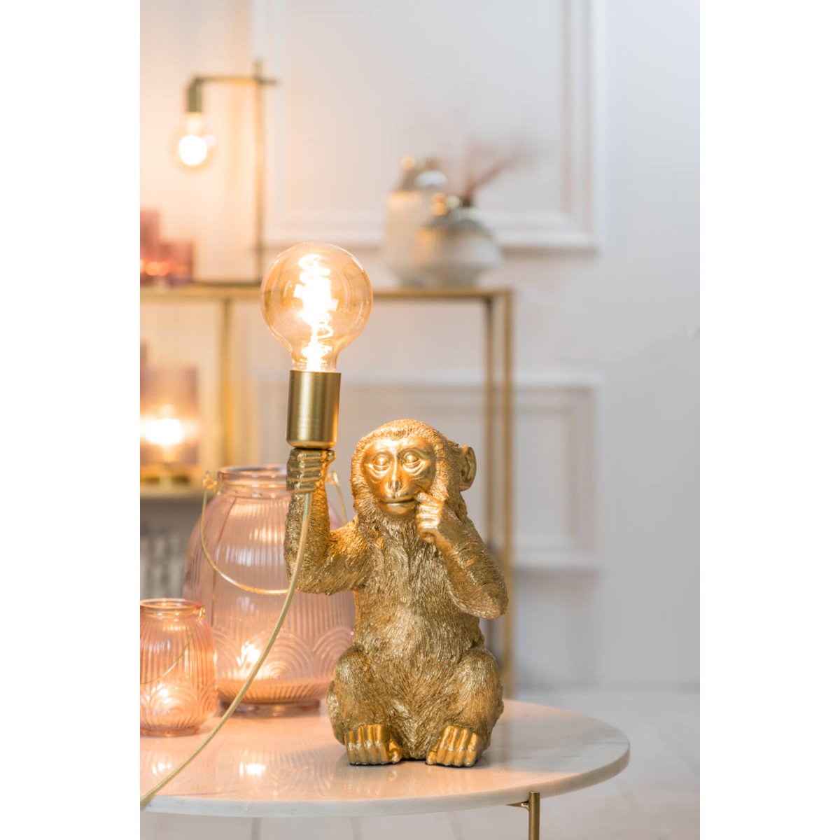 Monkey 34cm Guld bordslampa från Light & Living - Monkey &auml;r en lekfull lampa med karakt&auml;r, l&aring;t den lysa upp ditt hem med sin unika och charmiga design!
