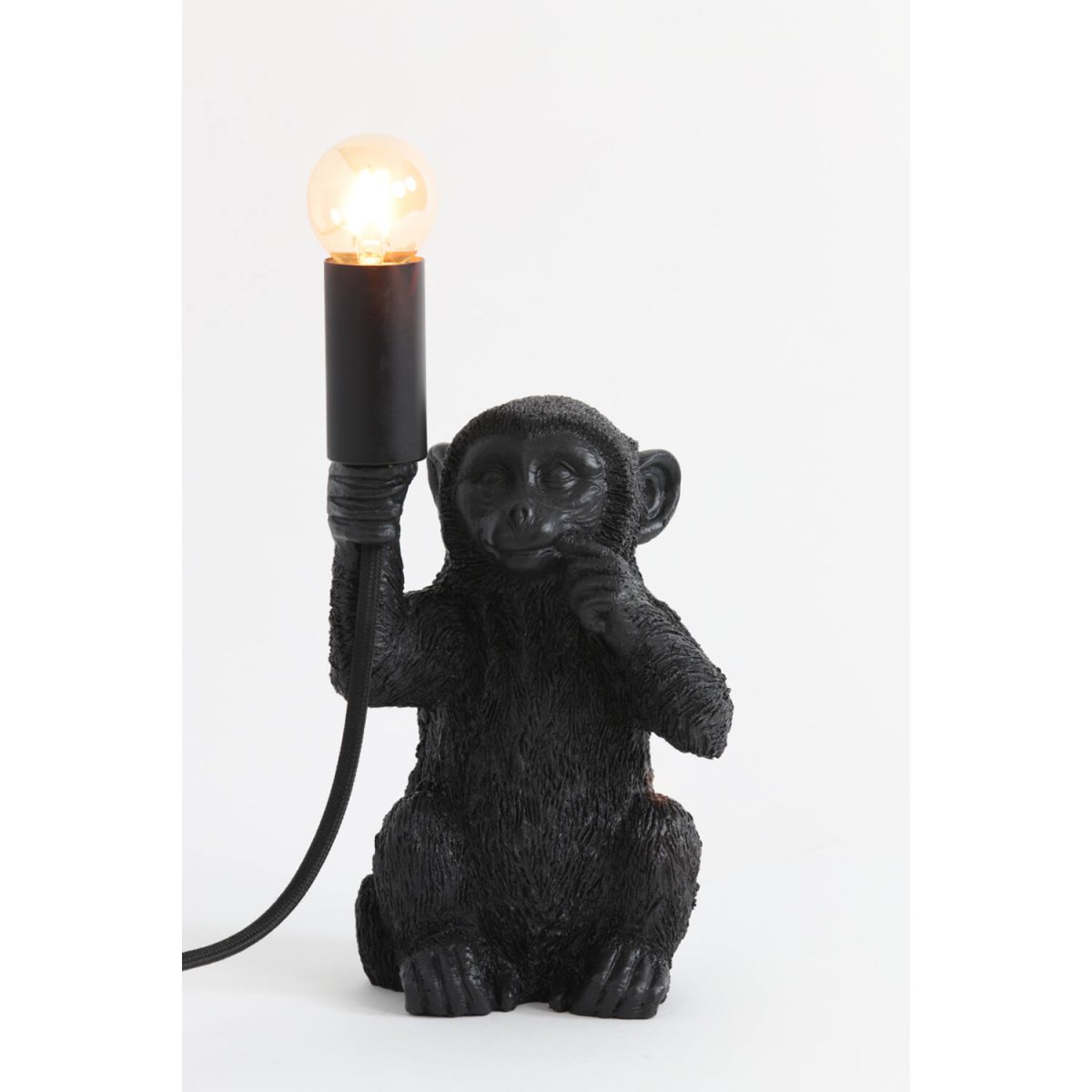 Monkey 23cm Svart bordslampa från Light & Living - Monkey &auml;r en lekfull lampa med karakt&auml;r, l&aring;t den lysa upp ditt hem med sin unika och charmiga design!