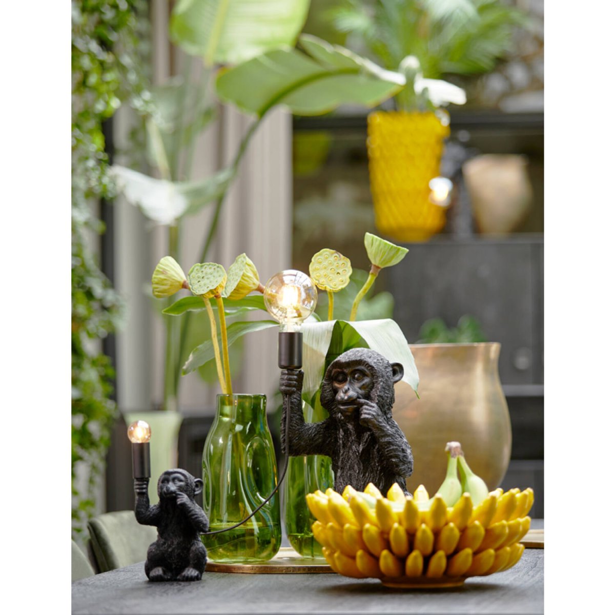 Monkey 23cm Svart bordslampa från Light & Living - Monkey &auml;r en lekfull lampa med karakt&auml;r, l&aring;t den lysa upp ditt hem med sin unika och charmiga design!