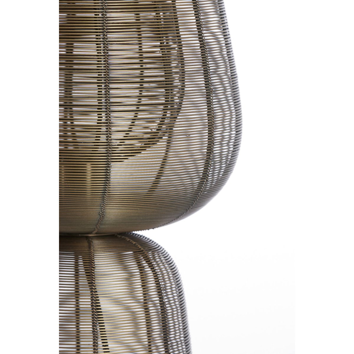 Aboso 54cm Brons bordslampa från Light & Living - Aboso &auml;r en stilren bordslampa av j&auml;rn med brons finish, d&auml;r den &ouml;ppna designen skapar ett vackert skuggspel.