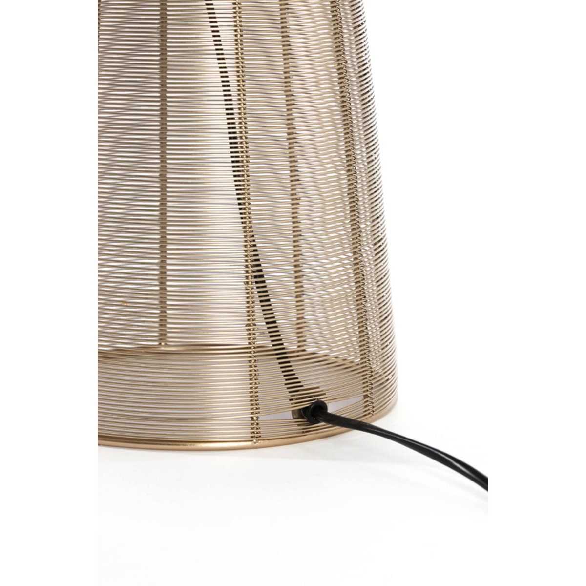 Aboso 54cm Guld bordslampa från Light & Living - Aboso &auml;r en stilren bordslampa av j&auml;rn med guld finish, d&auml;r den &ouml;ppna designen skapar ett vackert skuggspel.