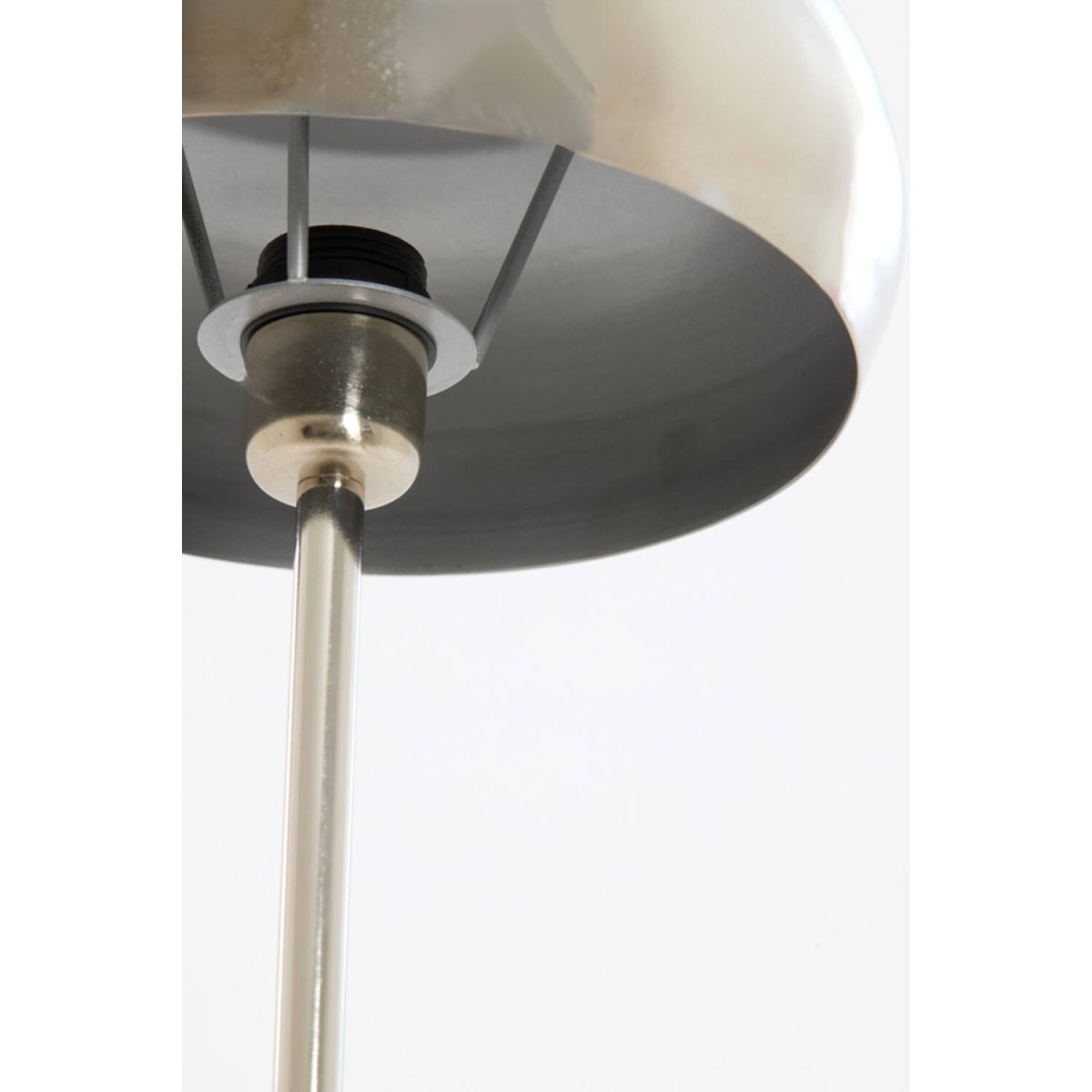 Surin 47cm Nickel bordslampa från Light & Living - Surin &auml;r en stilfull bordslampa av metall med en blank nickelfinish.