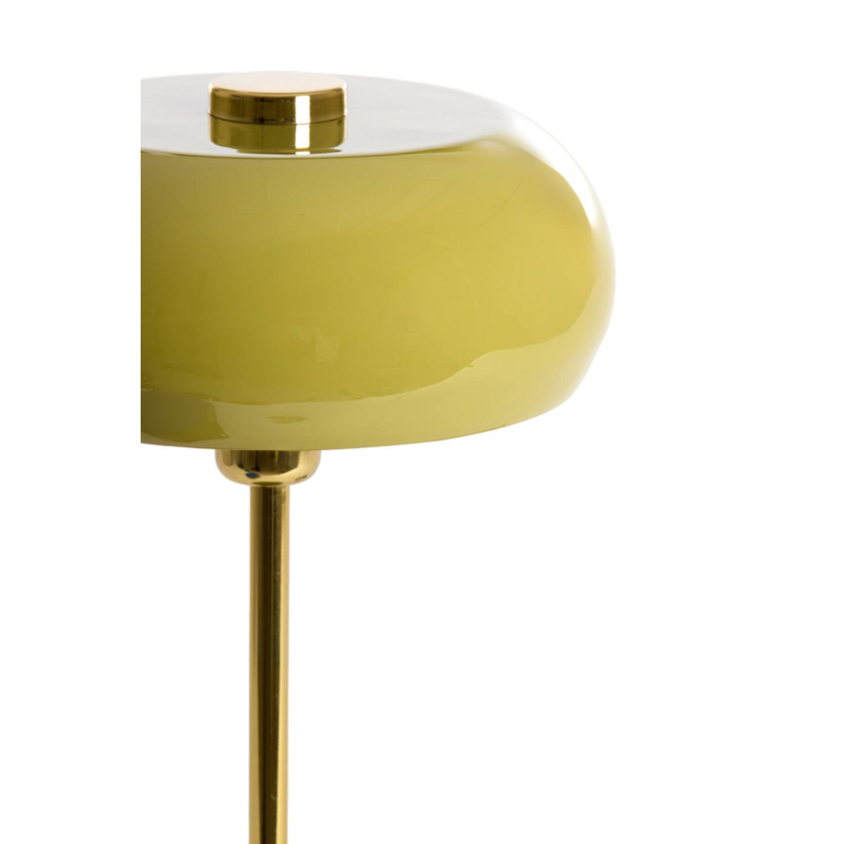 Surin 47cm Olivgrön bordslampa från Light & Living - Surin &auml;r en stilfull bordslampa med en blank olivgr&ouml;n sk&auml;rm och en fot i guld-finish.