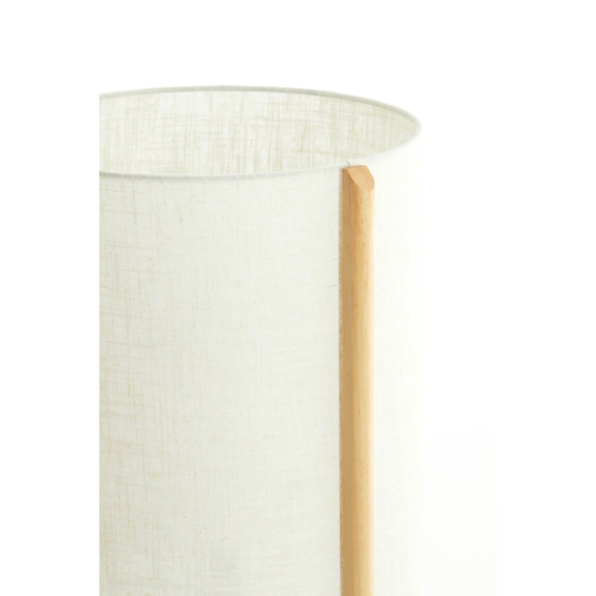 Litto 58cm Vit bordslampa från Light & Living - Litto &auml;r lika fin p&aring; s&auml;ngbordet som i vardagsrummet eller hallen &ndash; en stilfull detalj som bidrar till en ombonad k&auml;nsla i rummet.