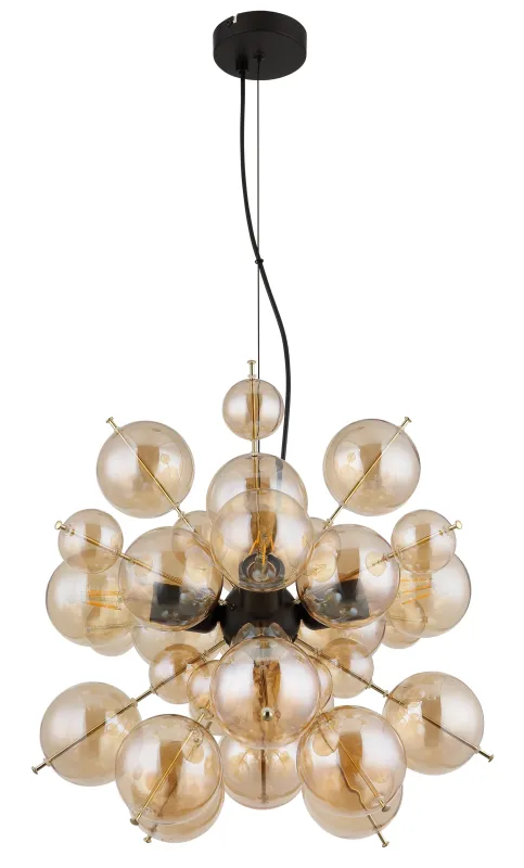 Udo Ø50 Amber taklampa från Globo Lighting - Lampans sk&auml;rm best&aring;r av vackra glasklot i en varm b&auml;rnstensf&auml;rg, vilket skapar en mjuk och inbjudande ljusst&auml;mning med ett bl&auml;ndfritt, harmoniskt sken.