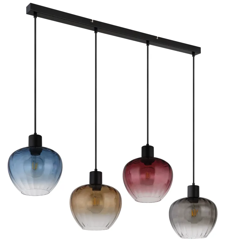 Toy 108cm Flerfärgad taklampa från Globo Lighting - Varje glas finns i en av fyra levande f&auml;rger &ndash; r&ouml;d, bl&aring;, b&auml;rnsten och r&ouml;k &ndash; vilket skapar en harmonisk ljusst&auml;mning och ger rummet imponerande f&auml;rgaccenter.